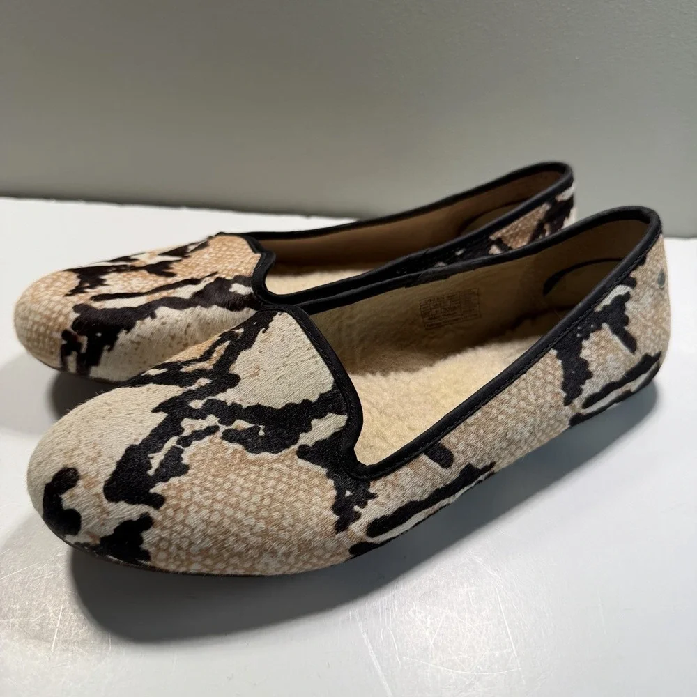 Ugg‎ Animal Print Leather Flats 7.5 Shearling Insole Comfort Loafer Classic